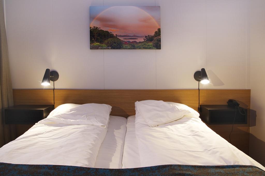 Hamaroy Hotel Innhavet المظهر الخارجي الصورة